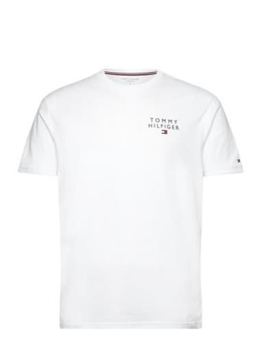 Cn Ss Tee Logo Tops T-shirts Short-sleeved White Tommy Hilfiger