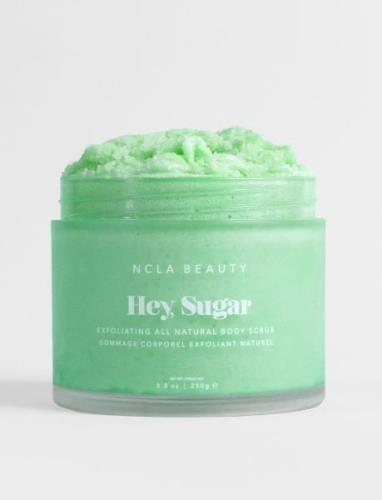 Hey, Sugar Kiwi Strawberry Body Scrub Bodyscrub Kroppspleie Kroppspeel...