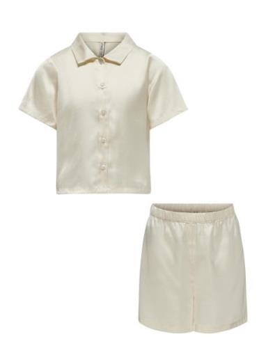 Kogsarah Short Satin Nightwear Set Wvn Pyjamas Sett Cream Kids Only