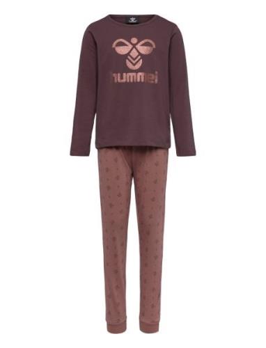 Hmlcarolina Night Suit Pyjamas Sett Brown Hummel