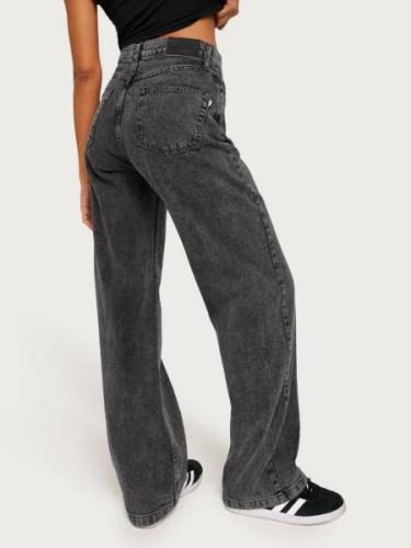 Woodbird - Straight leg jeans - Black - Carla Thun Black Jeans - Jeans