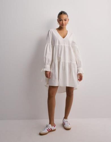 Vero Moda - Hvit - Vmcharlotte Fia Ls Dress Wvn Ga