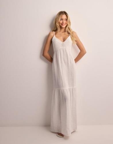 Pieces - Hvit - Pcastina Strap Maxi Dress Sww Bc